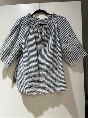 NWTs Size Medium GAP Navy & White Striped Eyelet Peasant Blouse Scalloped Edges